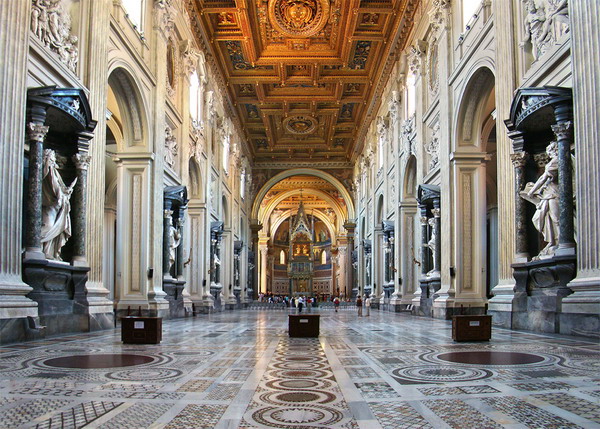 City Break ROME Italy Piazza di Porta San Giovanni 1