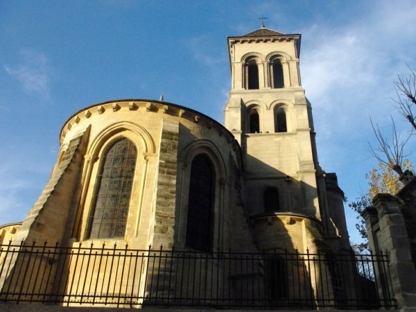 City Break PARIS Romanesque Gothic 9